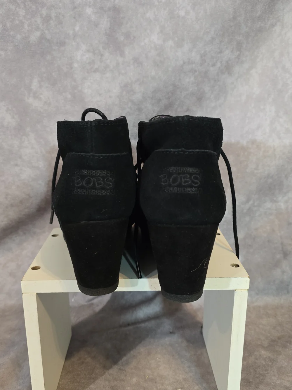 Bob's Black Suede Wedge Ankle Boots - Women's Lace-Up‎ Booties Size 6